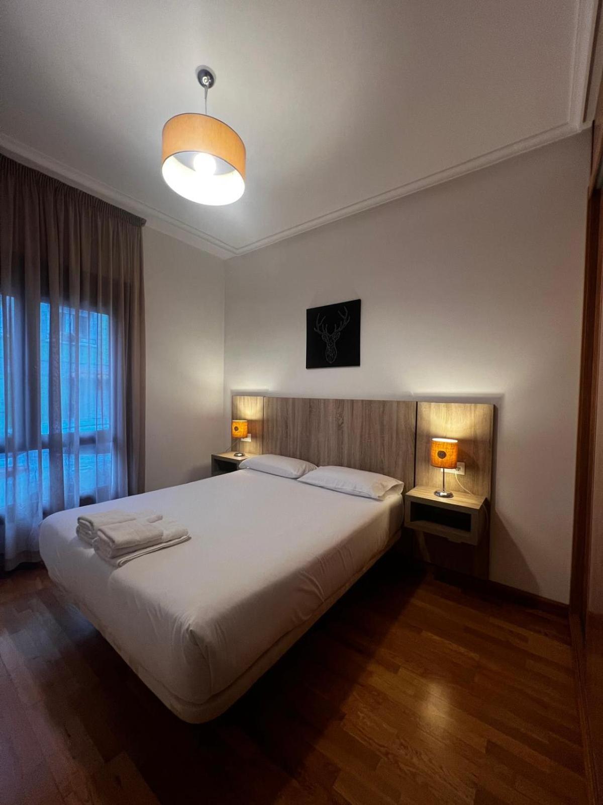 Apartamentos El Caxigu Arenas De Cabrales Eksteriør bilde