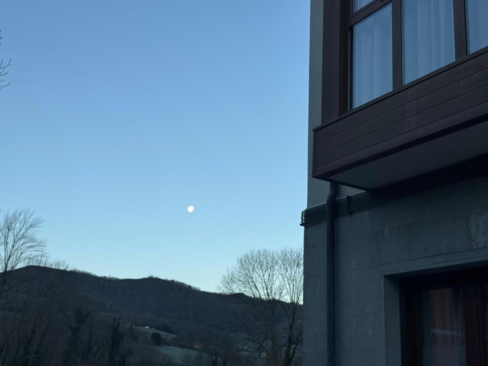 Apartamentos El Caxigu Arenas De Cabrales Eksteriør bilde