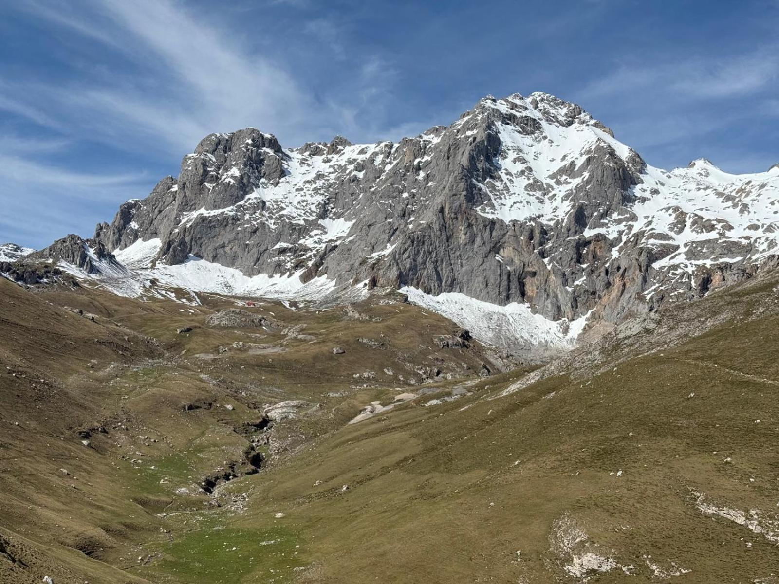 Apartamentos El Caxigu Arenas De Cabrales Eksteriør bilde