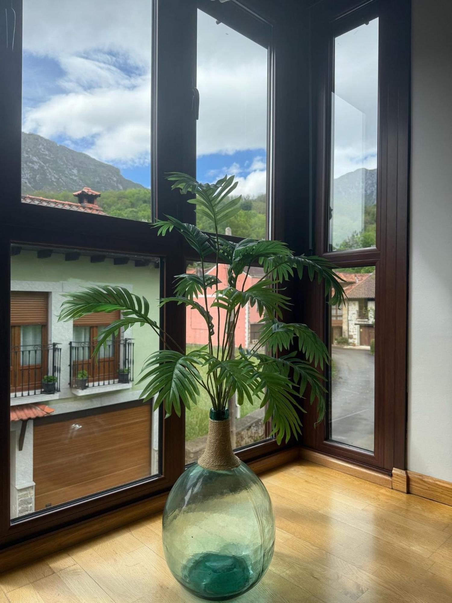 Apartamentos El Caxigu Arenas De Cabrales Eksteriør bilde